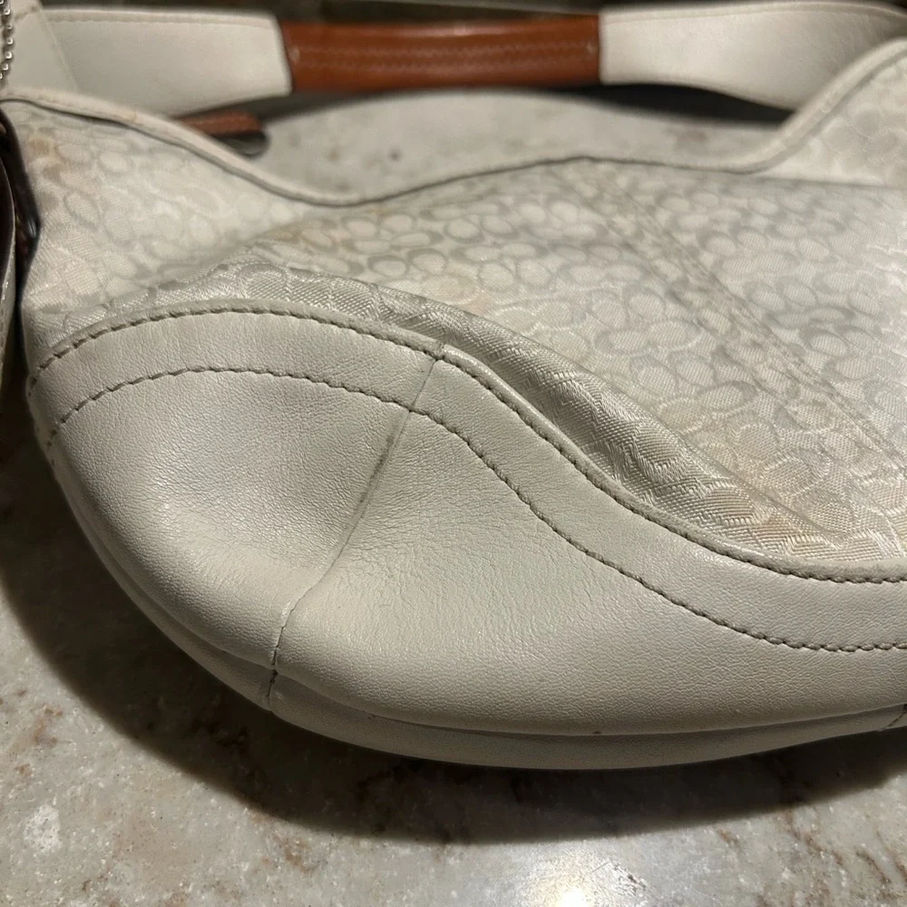 Coach super chic